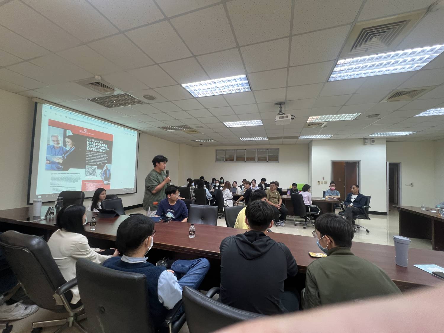 大師講座_藥學5.0新架構 (3).jpg