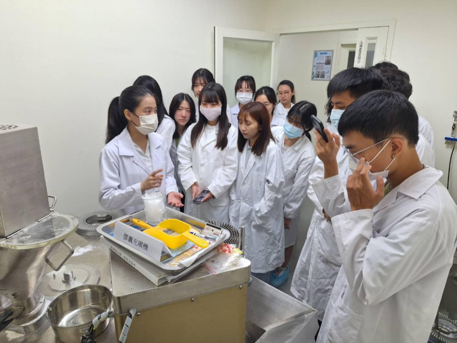 2-55藥學系-藥品製程與配方開發之研習-照片3