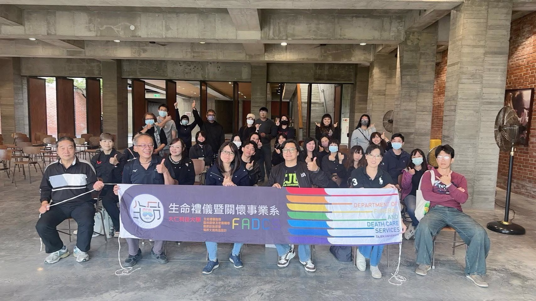 麥比拉生命園區合照