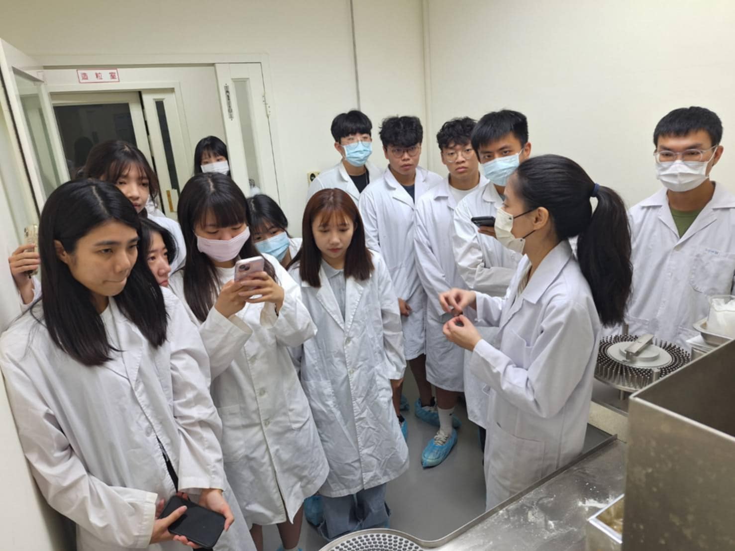 2-55藥學系-藥品製程與配方開發之研習-照片5